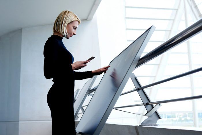 Dispositivos inteligentes en oficinas